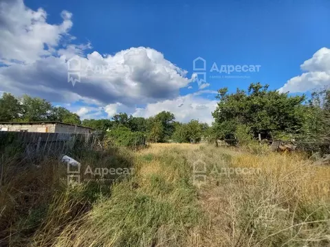 Дом в Волгоградская область, Среднеахтубинский район, Клетское с/пос, ...