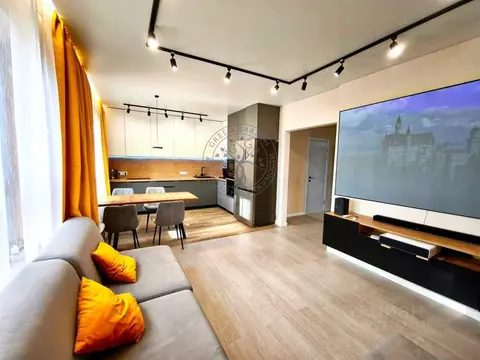 4-к кв. Свердловская область, Екатеринбург просп. Космонавтов, 104к1 ...