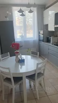 3-к кв. Бурятия, Улан-Удэ 102-й мкр, ул. Ринчино, 2В (76.4 м)