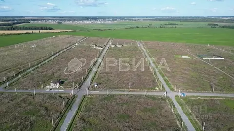 Участок в Тюменская область, Тюменский муниципальный округ, д. ...