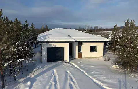 Дом в Свердловская область, Белоярский муниципальный округ, пос. ...