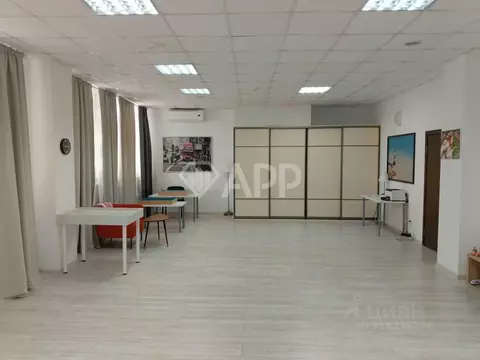 Офис в Краснодарский край, Новороссийск Кутузовская ул., 10 (82 м)