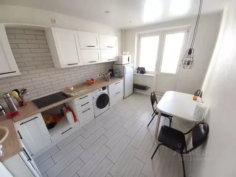 2-к кв. Калужская область, Калуга ул. Фомушина, 10 (60.0 м)