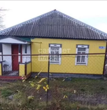 Дом в Курская область, Мантуровский район, Репецкий сельсовет, с. ...