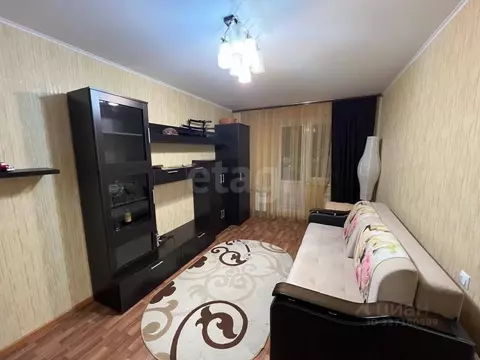 2-к кв. Курская область, Курск просп. Вячеслава Клыкова, 75 (56.0 м)