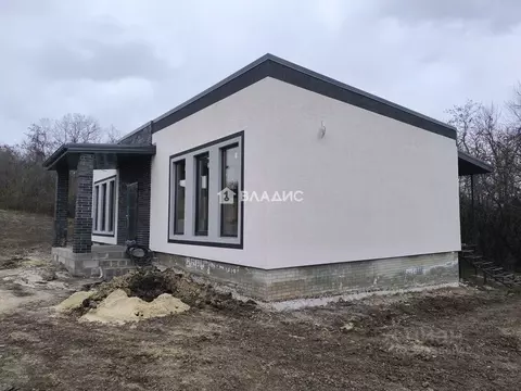 Дом в Белгородская область, Белгород Юго-Западный-2.1 мкр, ул. Боева, ...