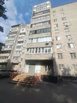 Продается 3-комнатная квартира