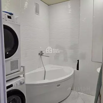 3-к кв. Калужская область, Калуга ул. Генерала Попова, 10 (100.0 м)