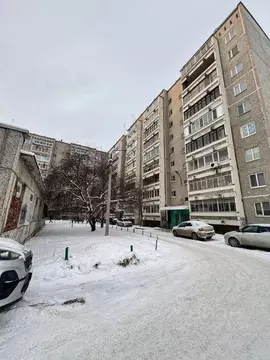 3-к кв. Свердловская область, Верхняя Пышма ул. Уральских Рабочих, 48А ...