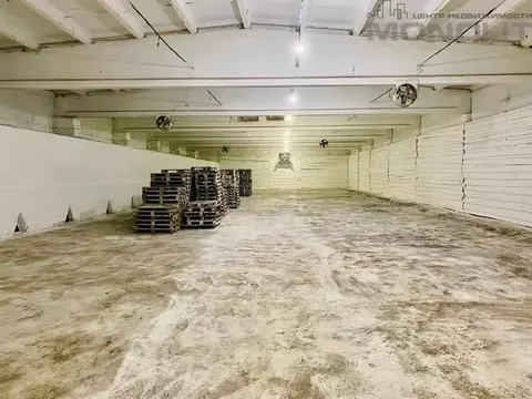 Склад в Свердловская область, Белоярский пгт ул. Калинина, 74А (2600 ...