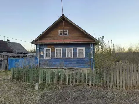 Дом в Ленинградская область, Тихвин Советская ул., 118 (71 м)