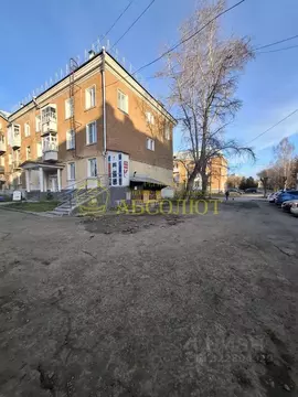 Торговая площадь в Свердловская область, Ревда ул. Чехова, 14 (69 м)