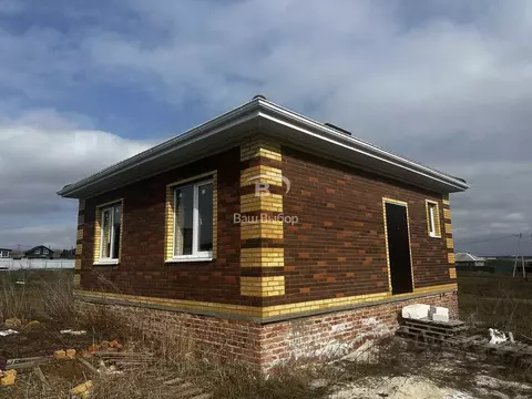 Дом в Ростовская область, Аксайский район, Мишкинская ст-ца пер. ...