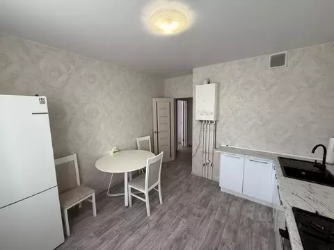 2-к кв. Калининградская область, Калининград ул. Согласия (79.0 м)