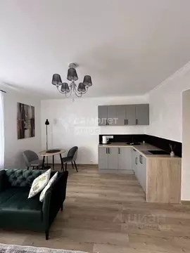 1-к кв. Тюменская область, Тюмень ул. 50 лет Октября, 33А (39.0 м)