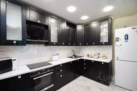 1-к кв. Омская область, Омск ул. 3-я Енисейская, 28 (49.0 м)