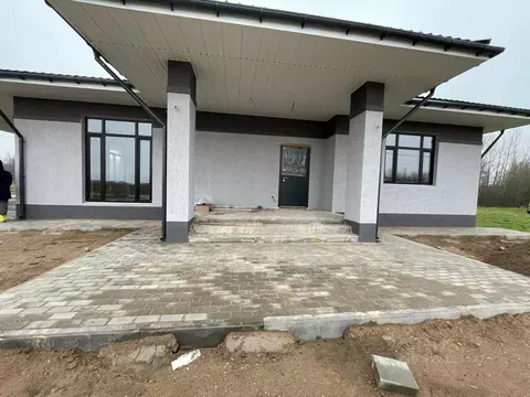 Дом в Новгородская область, Новгородский район, Ракомское с/пос, д. ...