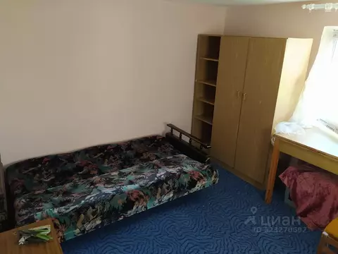 Дом в Крым, Сакский район, Крайненское с/пос, с. Вершинное ул. ...