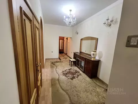 5-к кв. Кабардино-Балкария, Нальчик Пятигорская ул., 15 (200.0 м)