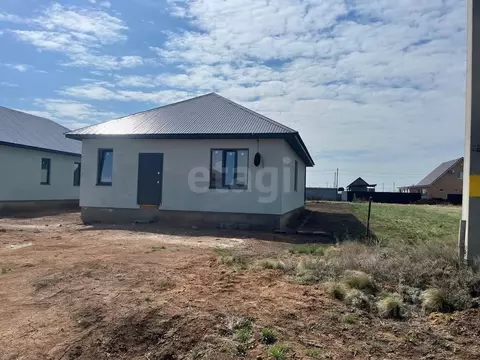 Дом в Оренбургская область, Оренбургский район, Экспериментальный ...