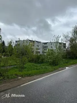 Продается 2-комнатная квартира