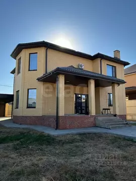 Дом в Ростовская область, Аксай ул. Михаила Ковалева (200 м)