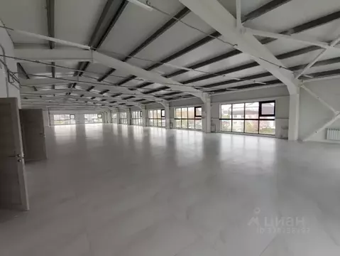 Помещение свободного назначения в Тюменская область, Тюмень ул. ...