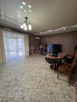 Дом в Ростовская область, Батайск Революционная ул. (149 м)