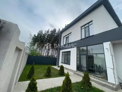 Дом в Воронежская область, Рамонский район, Новоживотинновское с/пос, ...