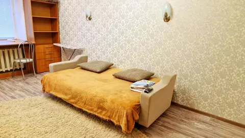 2-к кв. Ямало-Ненецкий АО, Надым Кедровая ул., 16 (55.0 м)