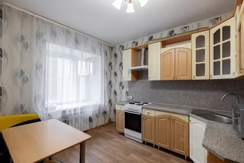 3-к кв. Свердловская область, Верхняя Пышма ул. Уральских Рабочих, 40 ...