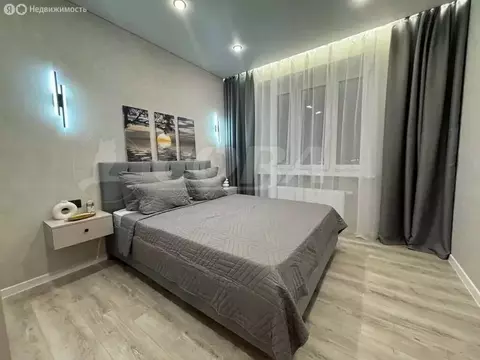 1-комнатная квартира: Тюмень, улица Республики, 204к3 (47.5 м)