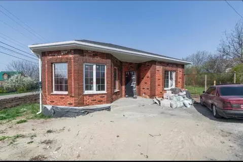 Дом в Ростовская область, Ростов-на-Дону Особенная ул. (100 м)