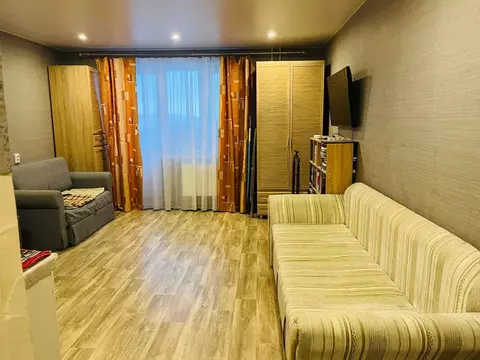 Студия Вологодская область, Череповец Октябрьский просп., 78 (28.0 м)