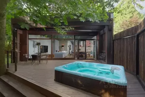 Дом в Московская область, Истра муниципальный округ, д. Ламишино  (180 ...