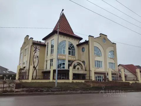 Помещение свободного назначения в Саратовская область, с. Усть-Курдюм ...