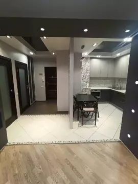 Продается 2-комнатная квартира