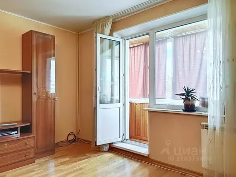 3-к кв. Челябинская область, Челябинск ул. Дзержинского, 5а (70.0 м)