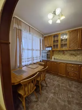 3-к кв. Москва ул. Академика Комарова, 5 (75.0 м)