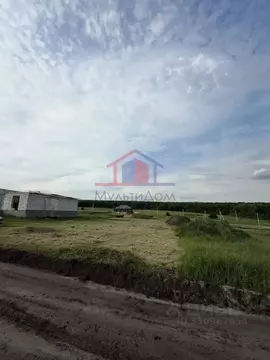 Участок в Белгородская область, Старооскольский городской округ, с. ...