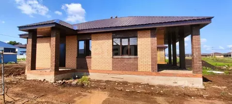 Дом в Башкортостан, Уфимский район, Михайловский сельсовет, д. Суровка ...