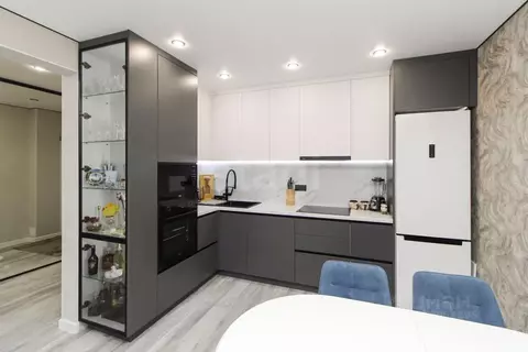 3-к кв. Тюменская область, Тюмень Рощино мкр, ул. Медовая, 18 (82.0 м)