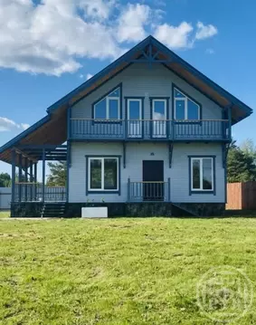 Дом в Ленинградская область, Лужский район, Торковичское с/пос, д. ...