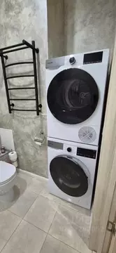 2-к кв. Свердловская область, Екатеринбург ул. Циолковского, 57 (53.0 ...