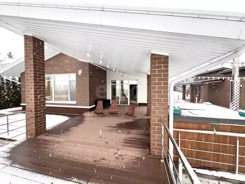 Дом в Воронежская область, Рамонский район, Новоживотинновское с/пос, ...