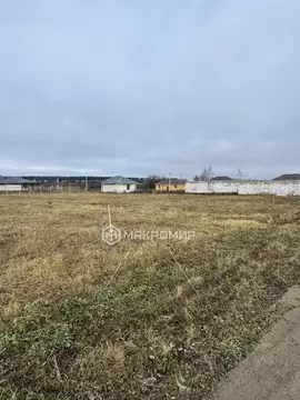 Участок в Орловская область, Орловский муниципальный округ, д. ...