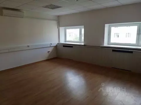 Офис в Москва Озерковская наб., 50С1 (98 м)