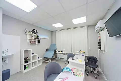 Помещение свободного назначения в Москва ул. Знаменские Садки, 11 (20 ...