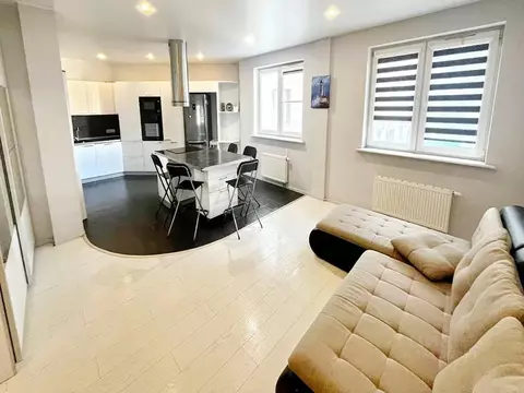 1-к кв. Санкт-Петербург Смоленская ул., 18А (70.0 м)