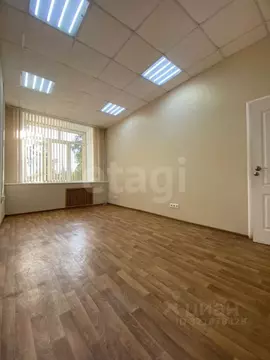 Помещение свободного назначения в Татарстан, Казань ул. Вишневского, ...